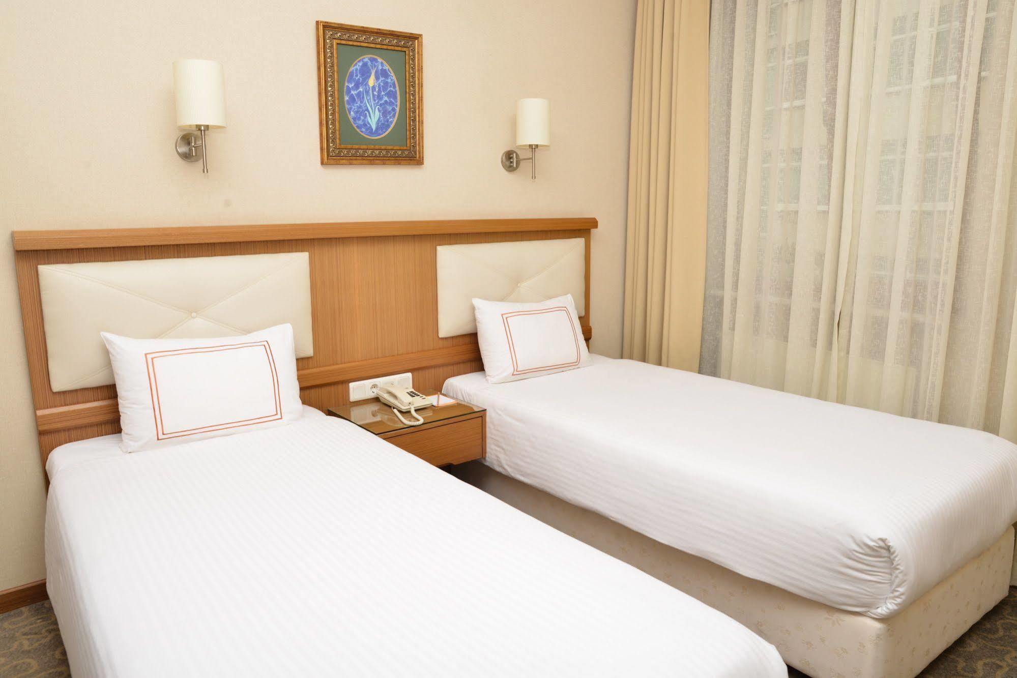 Ilkay Hotel Istanbulská provincie Exteriér fotografie