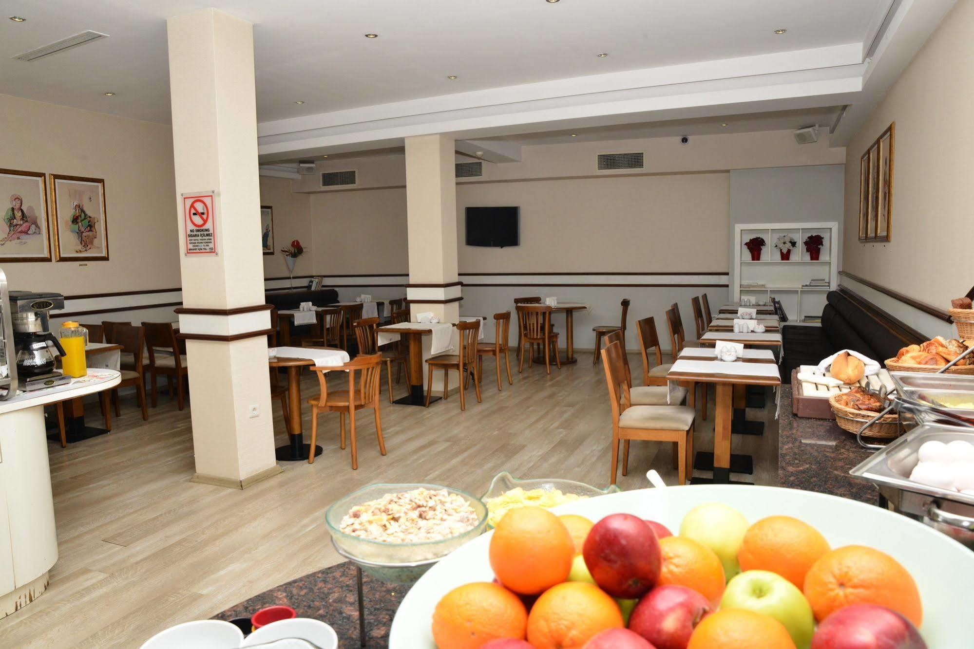 Ilkay Hotel Istanbulská provincie Exteriér fotografie